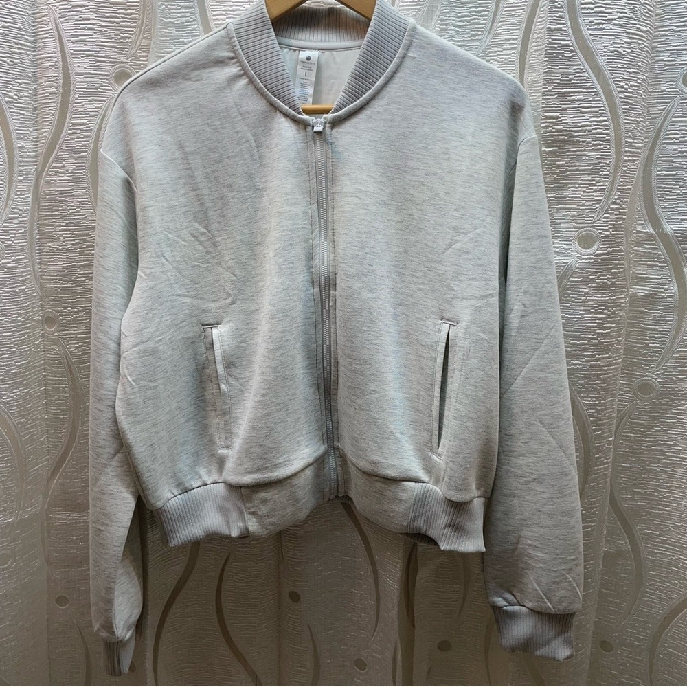 Yogalicious Scuba 2nd Avenue Jacket‎ Women Large Grey NEW JY89857 Bomber Zip
